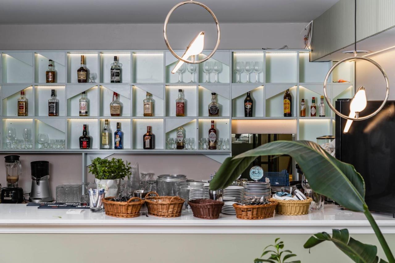 Hotel Pod Kasztanami Lublin Bagian luar foto